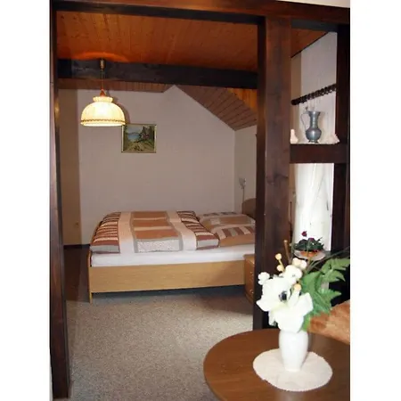 Vakantiehuis Brown Modern Retreat Sankt Aldegund