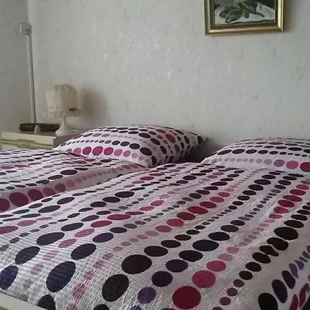 Vakantiehuis Brown Modern Retreat