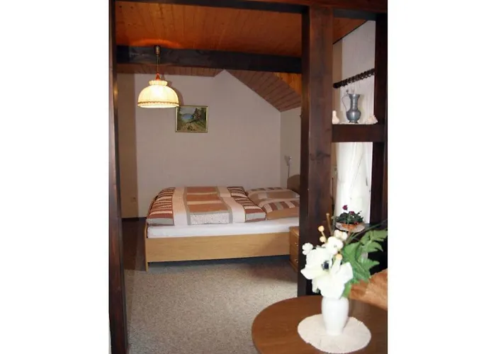 Casa de Férias Brown Modern Retreat Sankt Aldegund